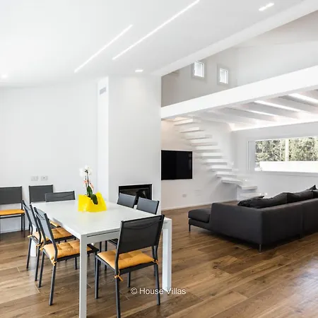 Flaben Luxury Villa