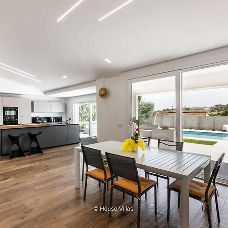Villa Flaben Luxury *